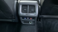 Volkswagen Tiguan 2.0 TDi 150 4Motion R-Line 5dr Diesel Estate